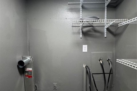 Touwnhouse à louer à Lakeland, Floride: 2 chambres, 89.19 m2 № 2156535 - photo 7