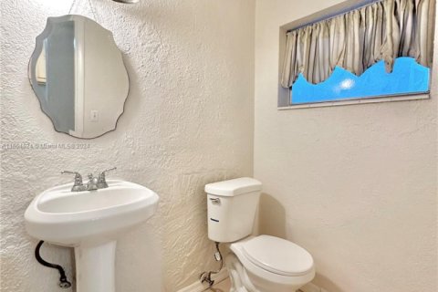 Condo in Pinecrest, Florida, 2 bedrooms  № 1864982 - photo 10