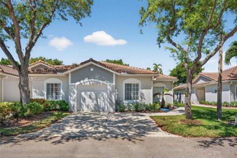 Casa en venta en Deerfield Beach, Florida, 3 dormitorios, 138.89 m2 № 2055989 - foto 1