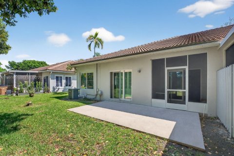 Casa en venta en Deerfield Beach, Florida, 3 dormitorios, 138.89 m2 № 2055989 - foto 29