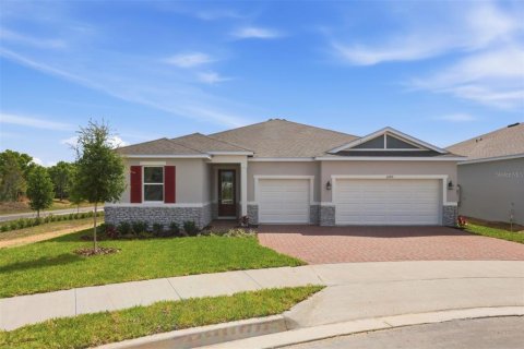 House in Clermont, Florida 4 bedrooms, 211.63 sq.m. № 2119578