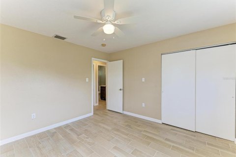 Casa en venta en Sarasota, Florida, 3 dormitorios, 110.65 m2 № 2198379 - foto 18