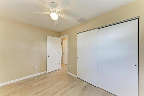 Casa en venta en Sarasota, Florida, 3 dormitorios, 110.65 m2 № 2198379 - foto 24
