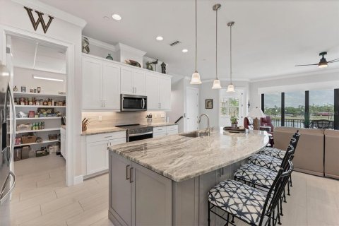 Touwnhouse à vendre à Venice, Floride: 3 chambres, 291.25 m2 № 1747380 - photo 5