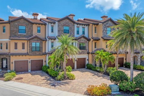 Touwnhouse à vendre à Venice, Floride: 3 chambres, 291.25 m2 № 1747380 - photo 2