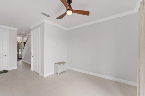 Touwnhouse à vendre à Venice, Floride: 3 chambres, 291.25 m2 № 1747380 - photo 30