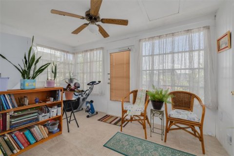 Copropriété à vendre à New Port Richey, Floride: 2 chambres, 77.2 m2 № 1886687 - photo 21