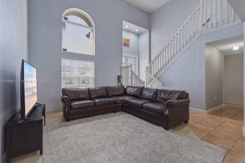 Купить виллу или дом в Майами, Флорида 4 спальни, 217.21м2, № 2050494 - фото 11