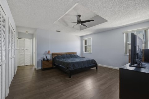 Купить виллу или дом в Майами, Флорида 4 спальни, 217.21м2, № 2050494 - фото 22