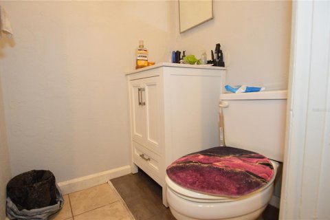 House in Saint Petersburg, Florida 3 bedrooms, 132.39 sq.m. № 2103026 - photo 20