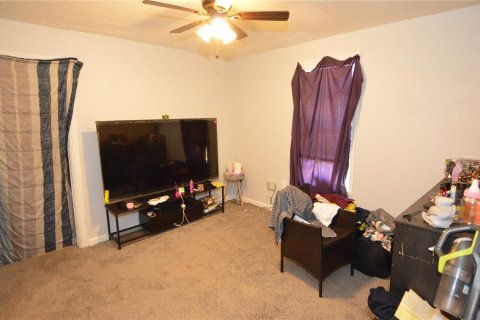 House in Saint Petersburg, Florida 3 bedrooms, 132.39 sq.m. № 2103026 - photo 29