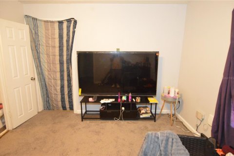 House in Saint Petersburg, Florida 3 bedrooms, 132.39 sq.m. № 2103026 - photo 22