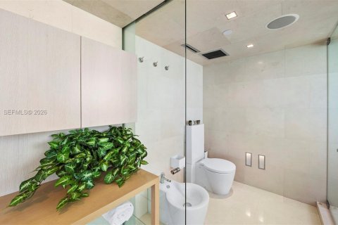 Condominio en venta en Miami Beach, Florida, 3 dormitorios, 234.21 m2 № 2029109 - foto 21