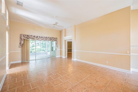 House in Mount Dora, Florida 2 bedrooms, 204.85 sq.m. № 2315073 - photo 10
