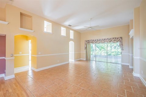 House in Mount Dora, Florida 2 bedrooms, 204.85 sq.m. № 2315073 - photo 5