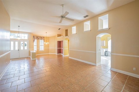 House in Mount Dora, Florida 2 bedrooms, 204.85 sq.m. № 2315073 - photo 7