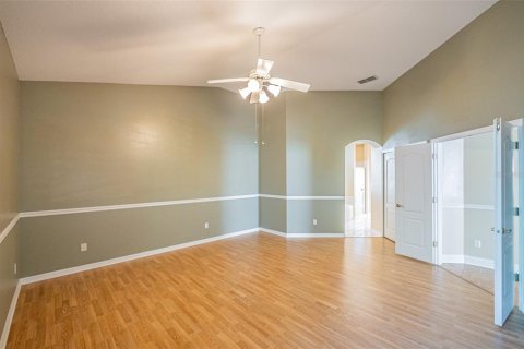 House in Mount Dora, Florida 2 bedrooms, 204.85 sq.m. № 2315073 - photo 19