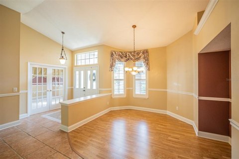 House in Mount Dora, Florida 2 bedrooms, 204.85 sq.m. № 2315073 - photo 9