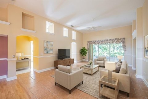 House in Mount Dora, Florida 2 bedrooms, 204.85 sq.m. № 2315073 - photo 4