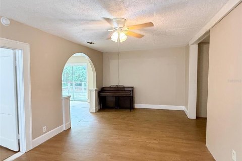 Villa ou maison à louer à Saint Petersburg, Floride: 3 chambres, 96.25 m2 № 2101405 - photo 4