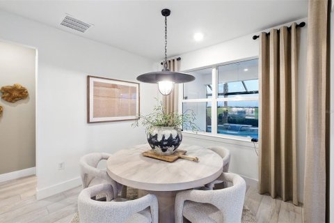 Casa en venta en Bradenton, Florida, 2 dormitorios, 179.77 m2 № 2431239 - foto 5