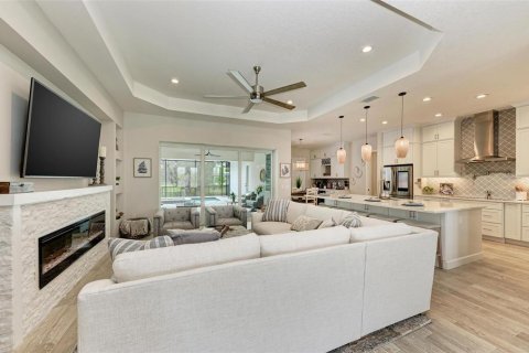 Casa en venta en Bradenton, Florida, 3 dormitorios, 280.56 m2 № 2128941 - foto 2