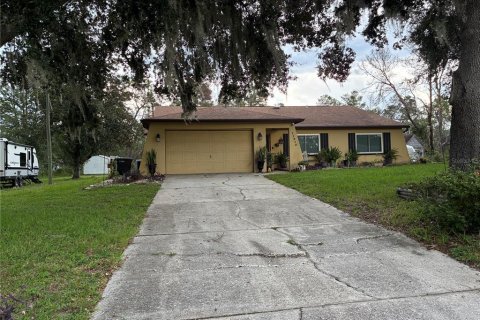 Casa en venta en Land O' Lakes, Florida, 3 dormitorios, 172.8 m2 № 1915118 - foto 1