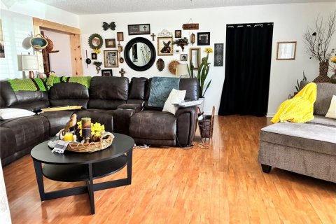 Casa en venta en Land O' Lakes, Florida, 3 dormitorios, 172.8 m2 № 1915118 - foto 14