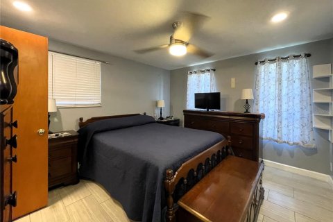 Villa ou maison à vendre à Port Richey, Floride: 2 chambres, 136.01 m2 № 1766029 - photo 19