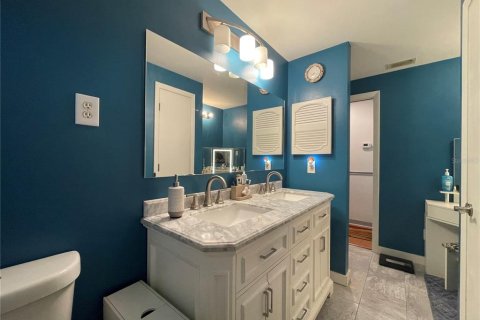 Villa ou maison à vendre à Port Richey, Floride: 2 chambres, 136.01 m2 № 1766029 - photo 24