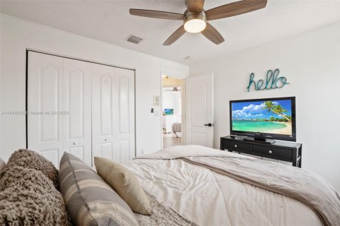 Casa en venta en Doral, Florida, 4 dormitorios, 200.11 m2 № 1854898 - foto 20
