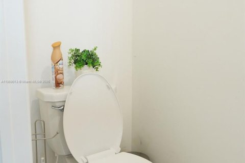 Villa ou maison à vendre à Homestead, Floride: 4 chambres, 179.86 m2 № 1966528 - photo 7