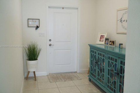 Villa ou maison à vendre à Homestead, Floride: 4 chambres, 179.86 m2 № 1966528 - photo 4