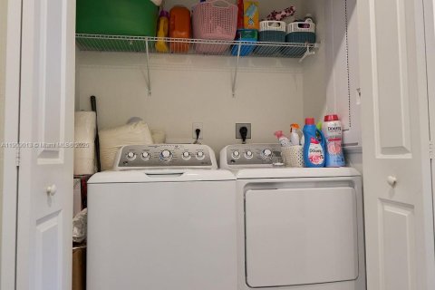 Villa ou maison à vendre à Homestead, Floride: 4 chambres, 179.86 m2 № 1966528 - photo 27