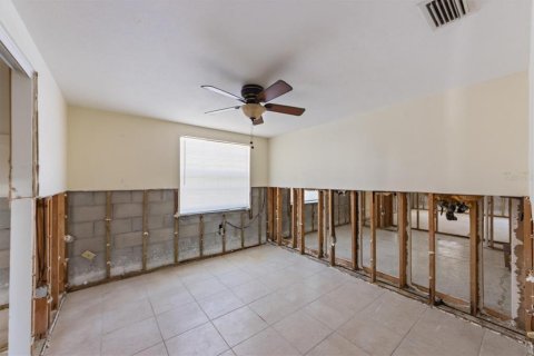 Propiedad comercial en venta en Anna Maria, Florida, 267.56 m2 № 1810213 - foto 13