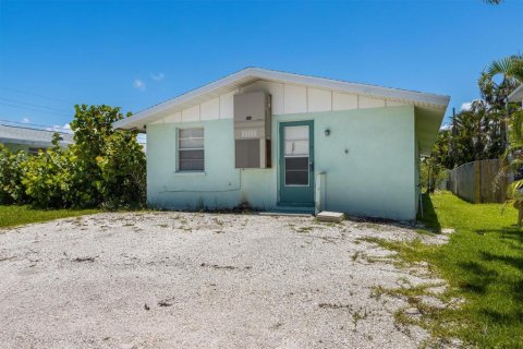 Propiedad comercial en venta en Anna Maria, Florida, 267.56 m2 № 1810213 - foto 5