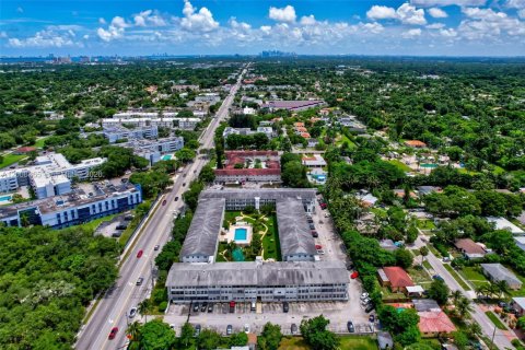 Condominio en venta en Miami, Florida, 2 dormitorios, 80.82 m2 № 2089729 - foto 22