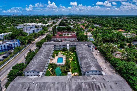 Condominio en venta en Miami, Florida, 2 dormitorios, 80.82 m2 № 2089729 - foto 21