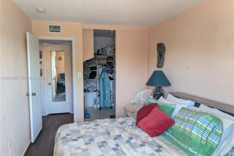 Condominio en venta en Miami, Florida, 2 dormitorios, 80.82 m2 № 2089729 - foto 14