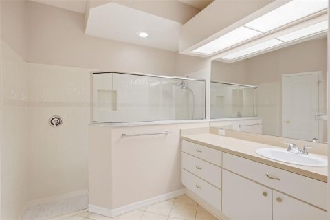 Villa ou maison à vendre à Tampa, Floride: 3 chambres, 184.88 m2 № 2410522 - photo 22