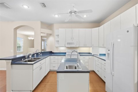 Villa ou maison à vendre à Tampa, Floride: 3 chambres, 184.88 m2 № 2410522 - photo 14