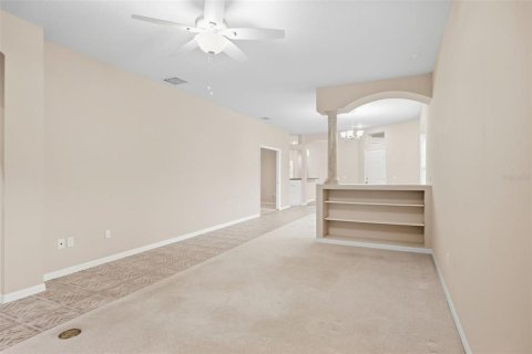 Villa ou maison à vendre à Tampa, Floride: 3 chambres, 184.88 m2 № 2410522 - photo 8