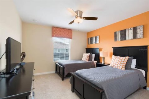 Adosado en venta en Kissimmee, Florida, 4 dormitorios, 177.81 m2 № 1918105 - foto 14