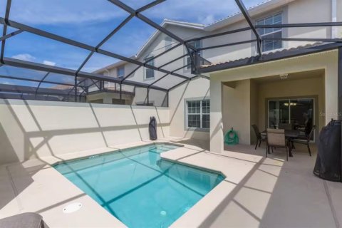 Adosado en venta en Kissimmee, Florida, 4 dormitorios, 177.81 m2 № 1918105 - foto 2