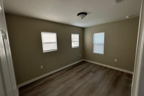 House in Orlando, Florida 2 bedrooms, 117.15 sq.m. № 1717360 - photo 10