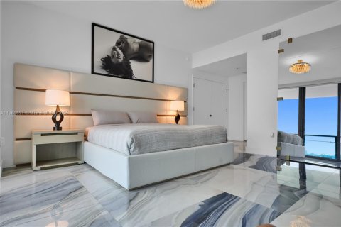 Condominio en venta en Miami, Florida, 4 dormitorios, 254.83 m2 № 1698350 - foto 13