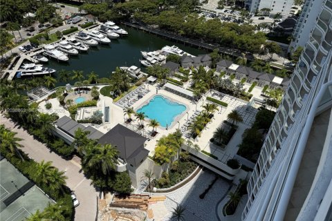Condo in Aventura, Florida, 2 bedrooms  № 2077939 - photo 8