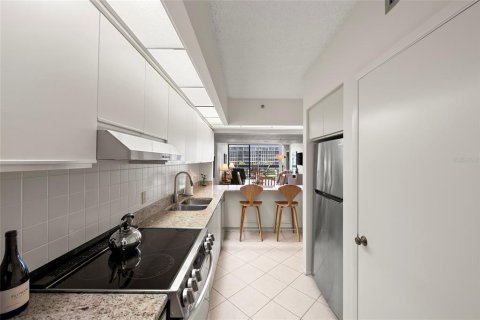 Купить кондоминиум в Лонгбоут-Ки, Флорида 8 комнат, 139.63м2, № 2166873 - фото 12