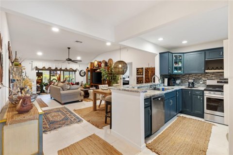 Casa en alquiler en The Villages, Florida, 3 dormitorios, 166.39 m2 № 1906351 - foto 3