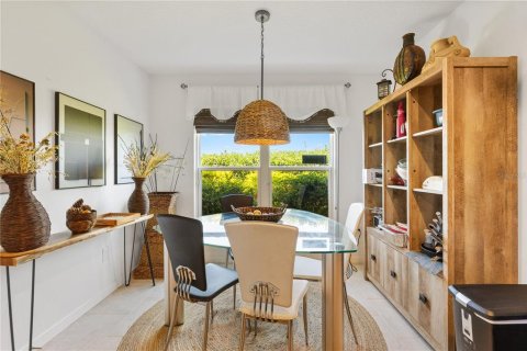 Casa en alquiler en The Villages, Florida, 3 dormitorios, 166.39 m2 № 1906351 - foto 8